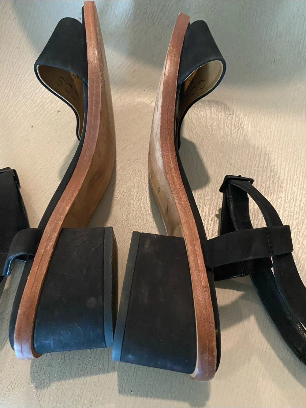 COS Black Suede Women's Low Heeled Sandals open toe ankle strap euro 41 us 10